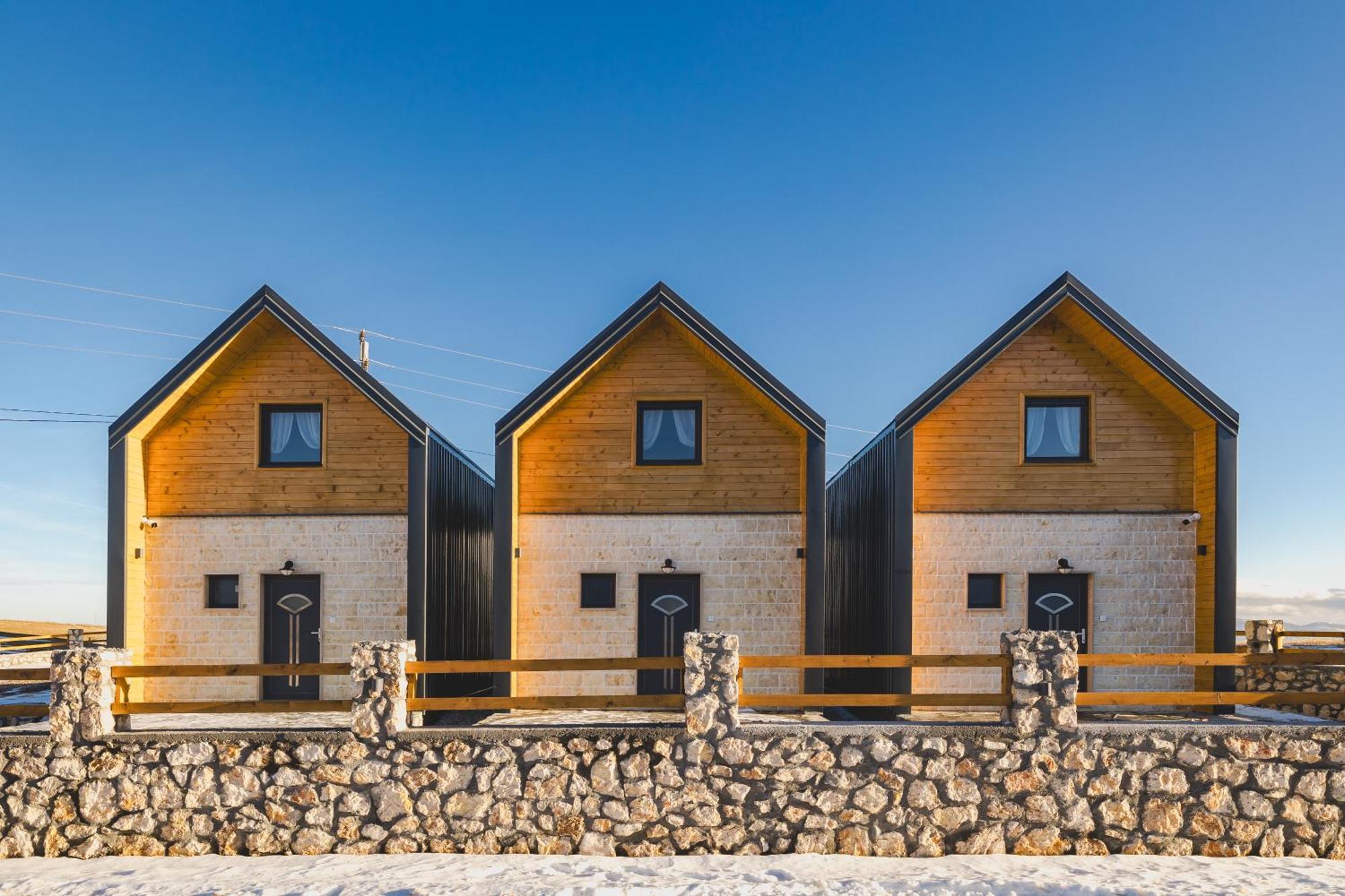 Mountain House Ivanovic Moticki Gaj المظهر الخارجي الصورة