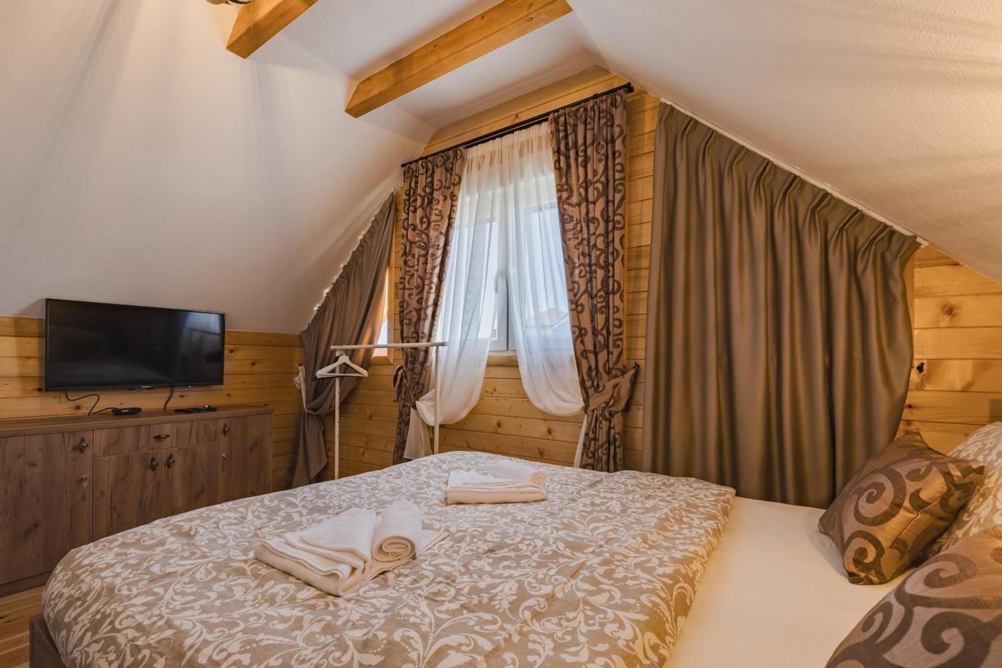 Mountain House Ivanovic Moticki Gaj المظهر الخارجي الصورة